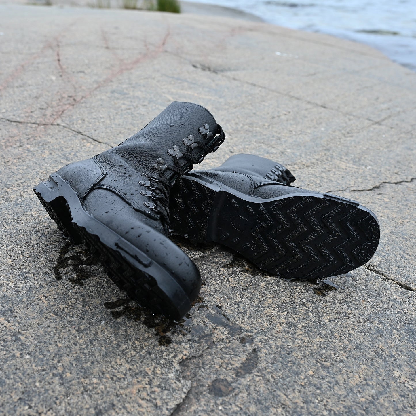 M77 Norwegian Combat Boots